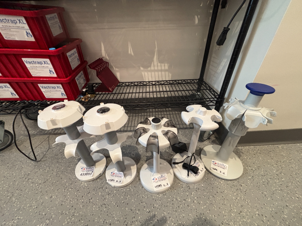 Image of Pipette Stands Quantity 5